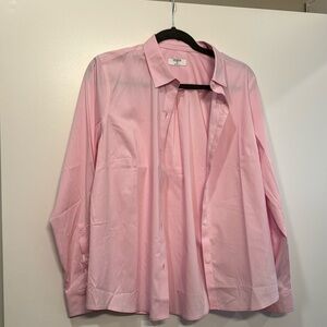 Untuck It Women’s Button Down